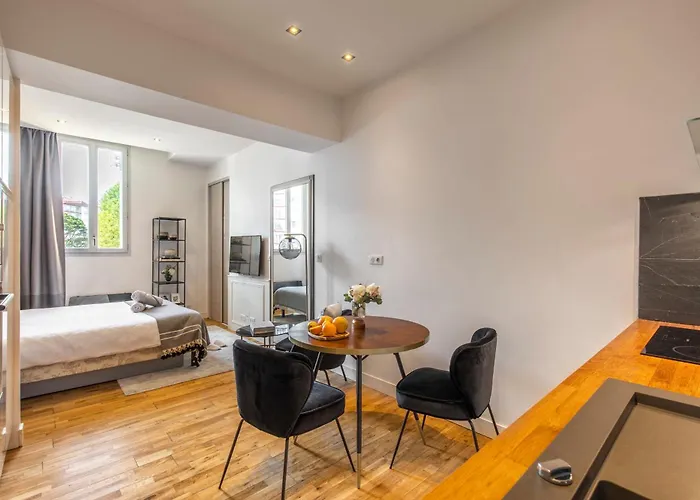 Charming & Modern Appartement *